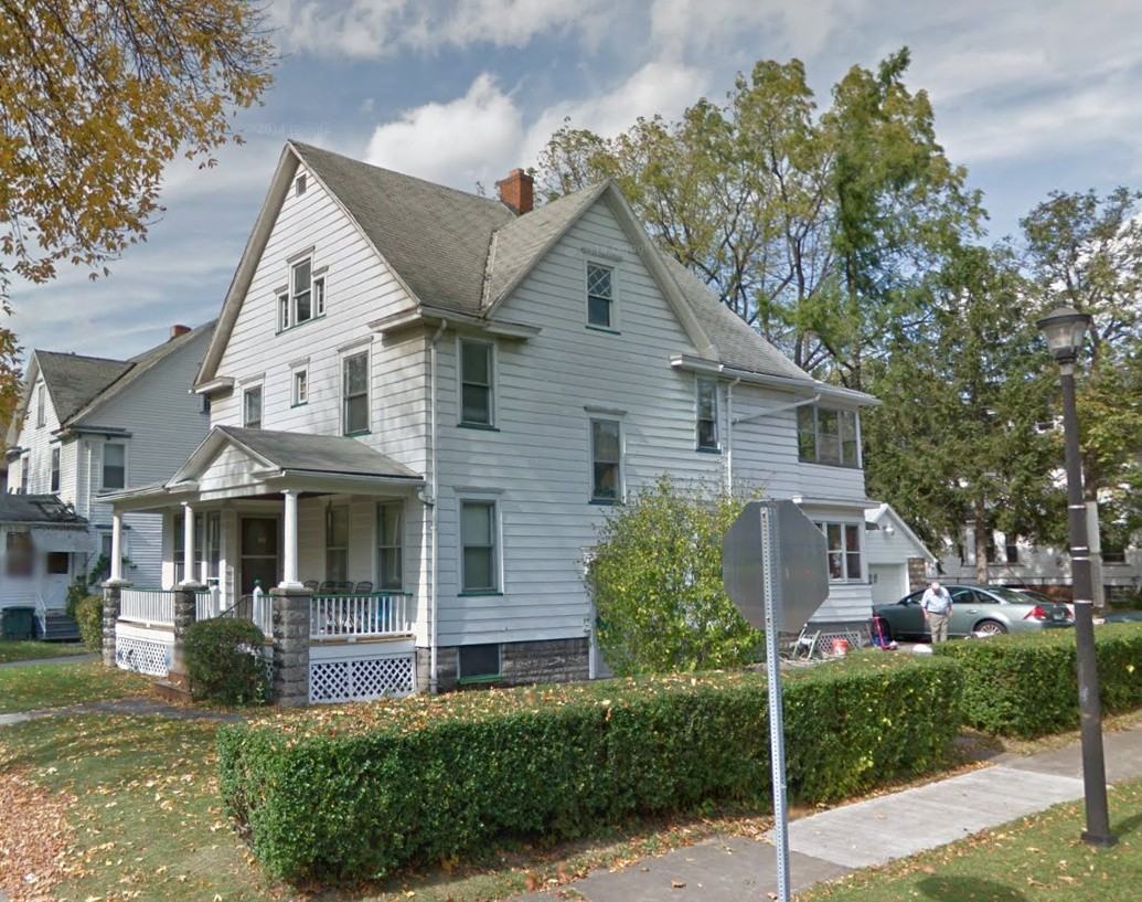 216 Brooks Ave #3 - Photo 4 of 10