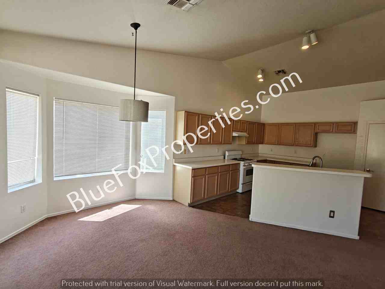 10057 E Paseo San Bruno - Photo 6 of 33