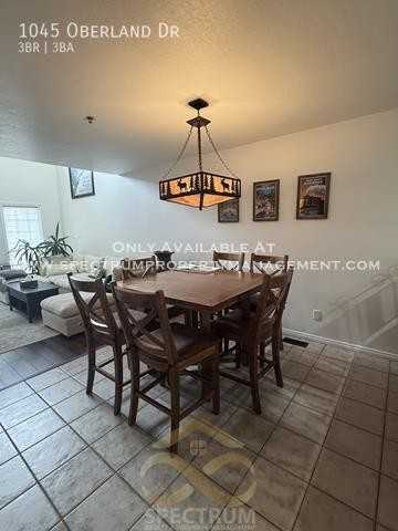 1045 Oberland Dr - Photo 7 of 23