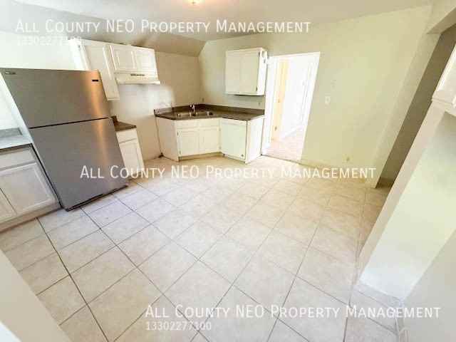 3119 West 16th Street - Photo 7 of 12