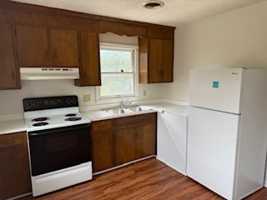 featured image of 612 Lexington Tpke #102