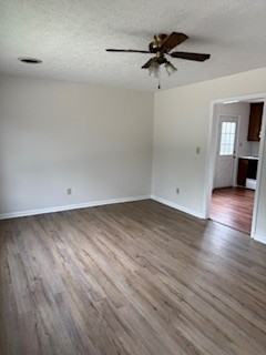 612 Lexington Tpke #102 - Photo 3 of 11