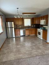 415 3rd St #B - Photo 1 of 1