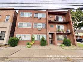 685 University Ave W Unit 6 #6 - Photo 1 of 1