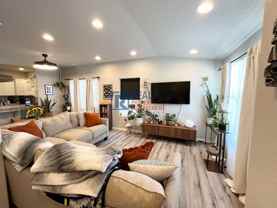 942 Petra Hts - Photo 1 of 1
