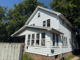 featured image of 1533 N 12th St