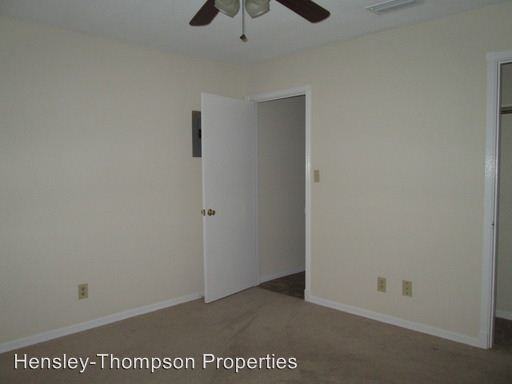 CYPRESS GARDENS - Photo 3 of 6