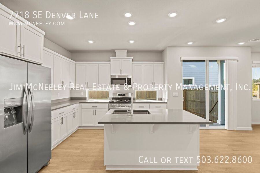 7718 Se Denver Ln - Photo 5 of 17