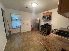 featured image of 125 14th St #6