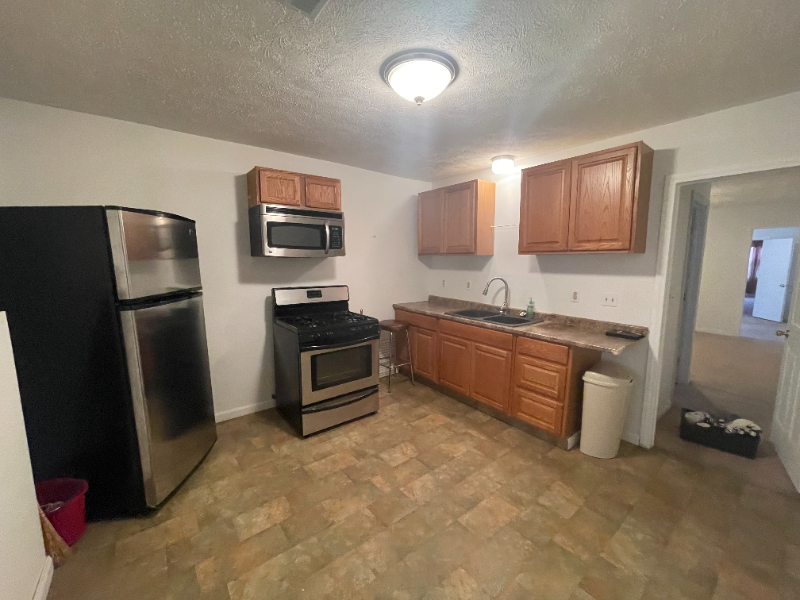 125 14th St #6 - Photo 2 of 7