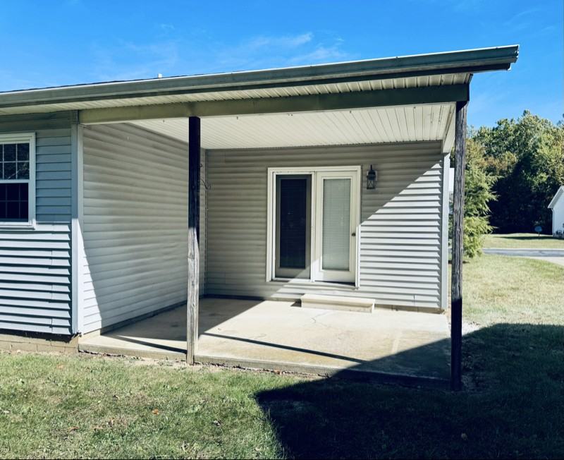 4290 South 500 East #206 - Photo 2 of 11