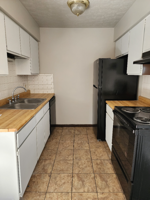 7320 Sunset Strip Ave Nw #9