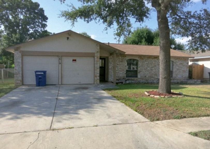 3819 Pipers Meadow St #NA - Photo 2 of 3