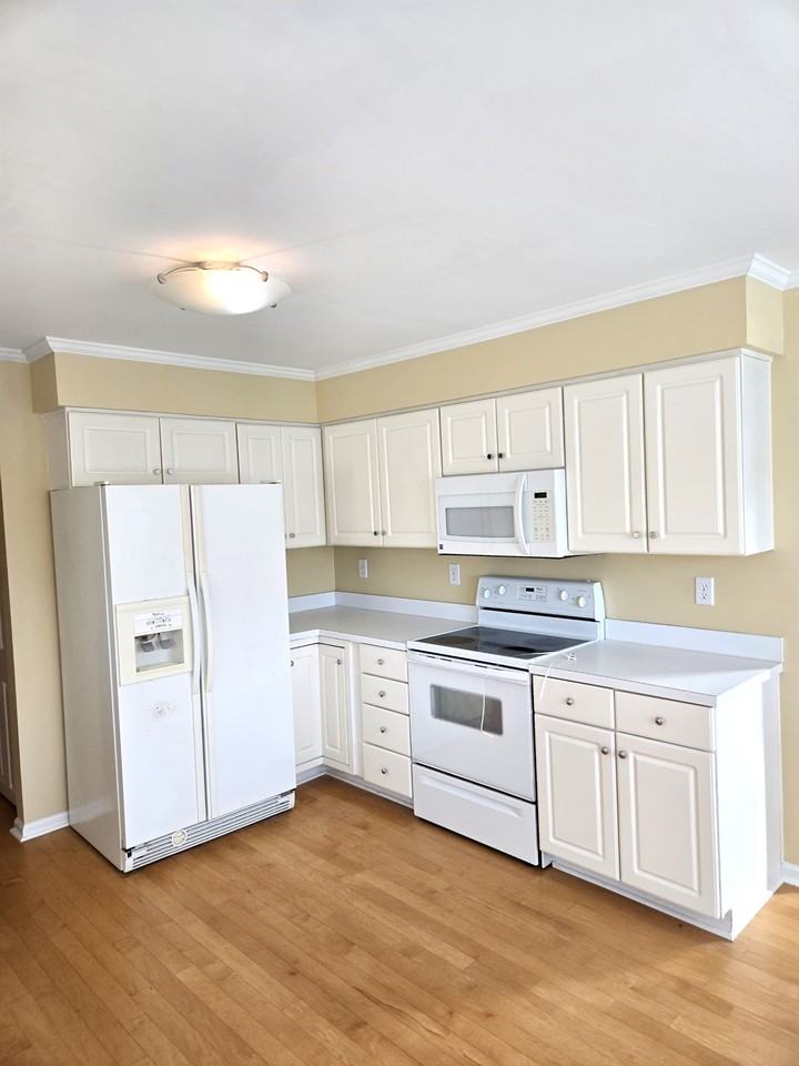 3028 Vance Way #NA - Photo 3 of 23