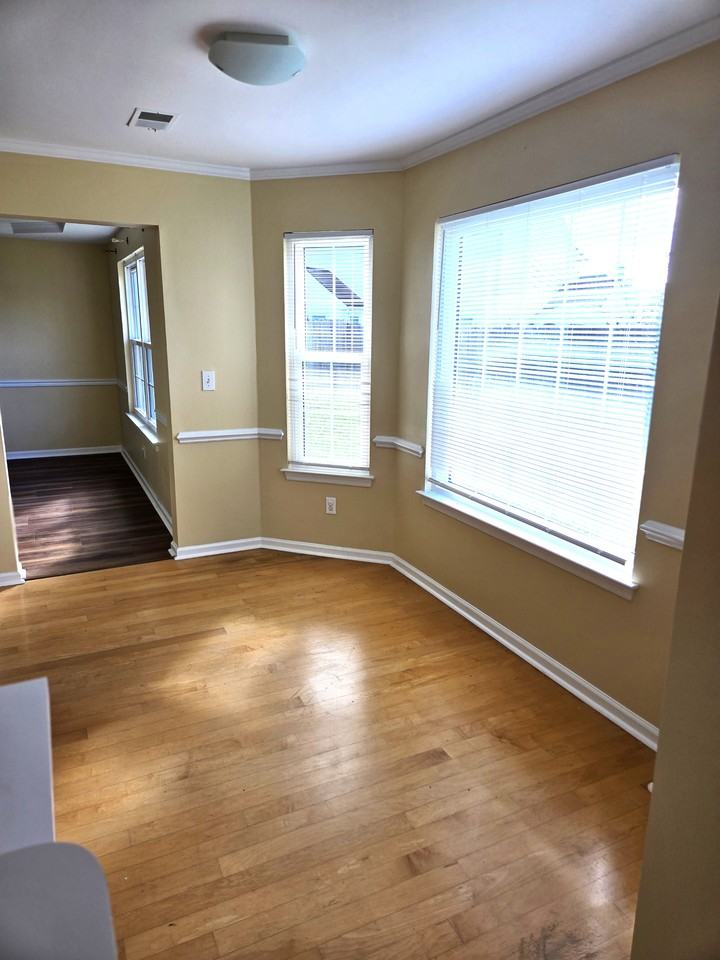 3028 Vance Way #NA - Photo 4 of 23