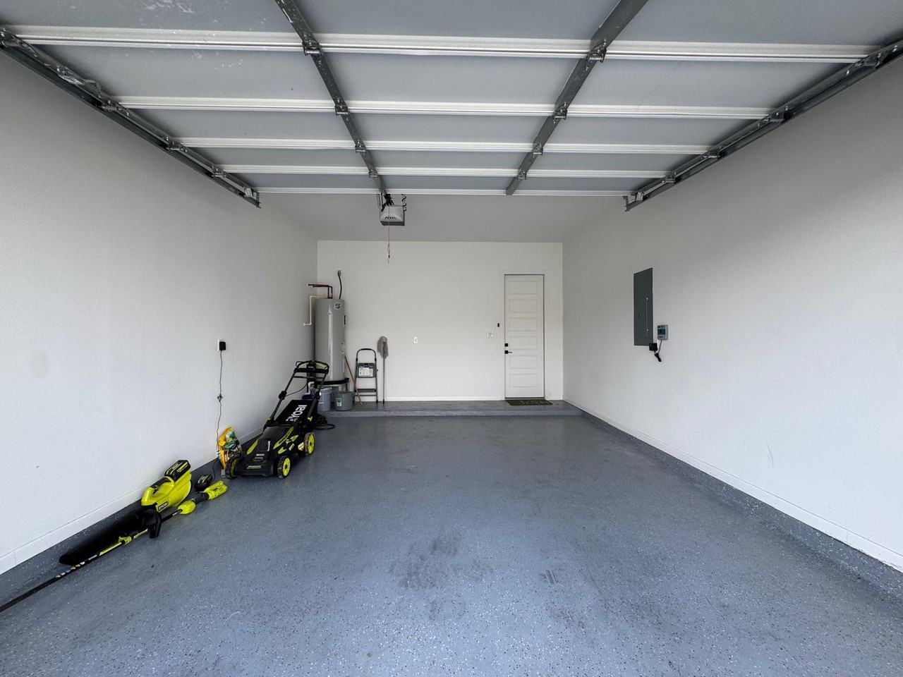 5121 Sequoia Ave #1 - Photo 5 of 18