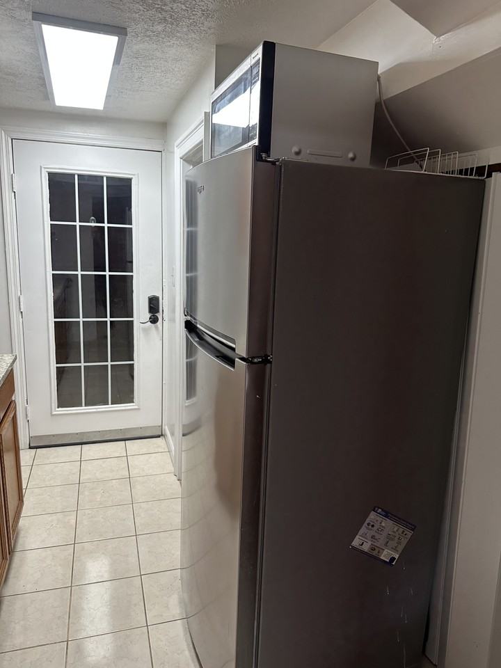 1813 Arcola Ave #3 - Photo 4 of 14