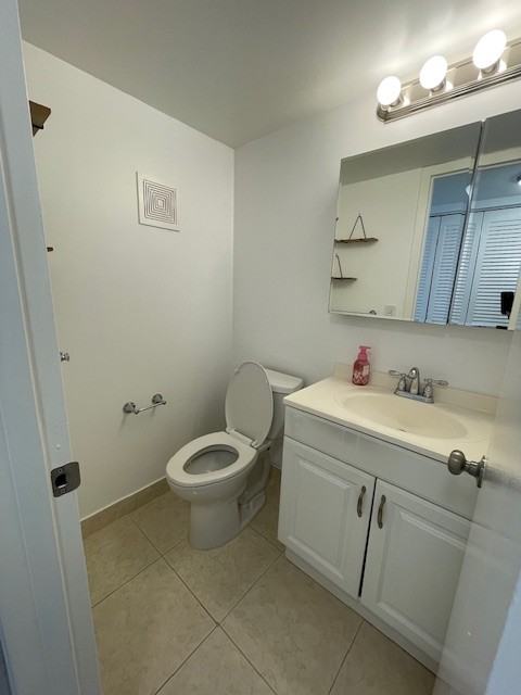 9 East New England Boulevard #9 - Photo 5 of 6