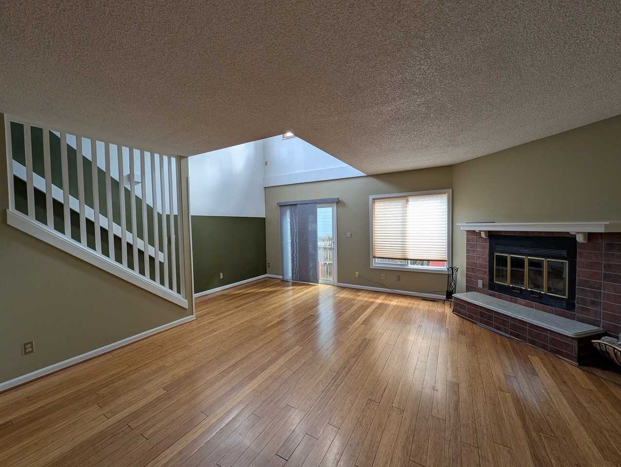 46 S Washington St #D - Photo 2 of 17