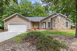 439 Candlewood Dr - Photo 1 of 1