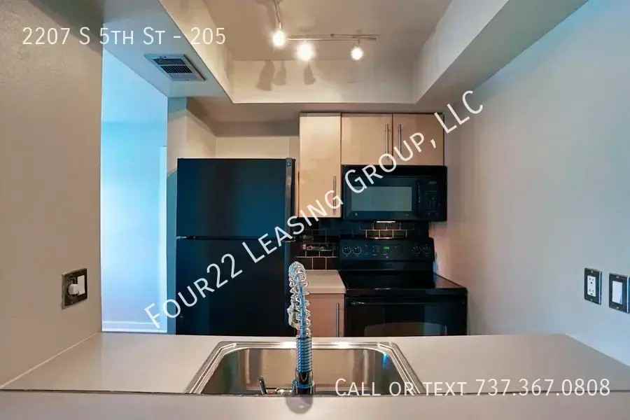 2207 S 5th St #205 - Photo 6 of 29