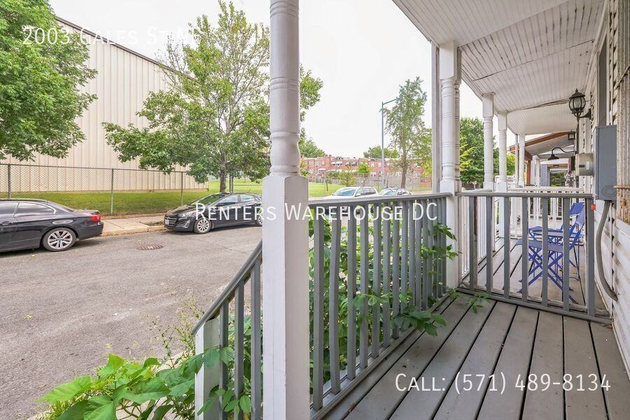 2003 Gales St Ne - Photo 2 of 14