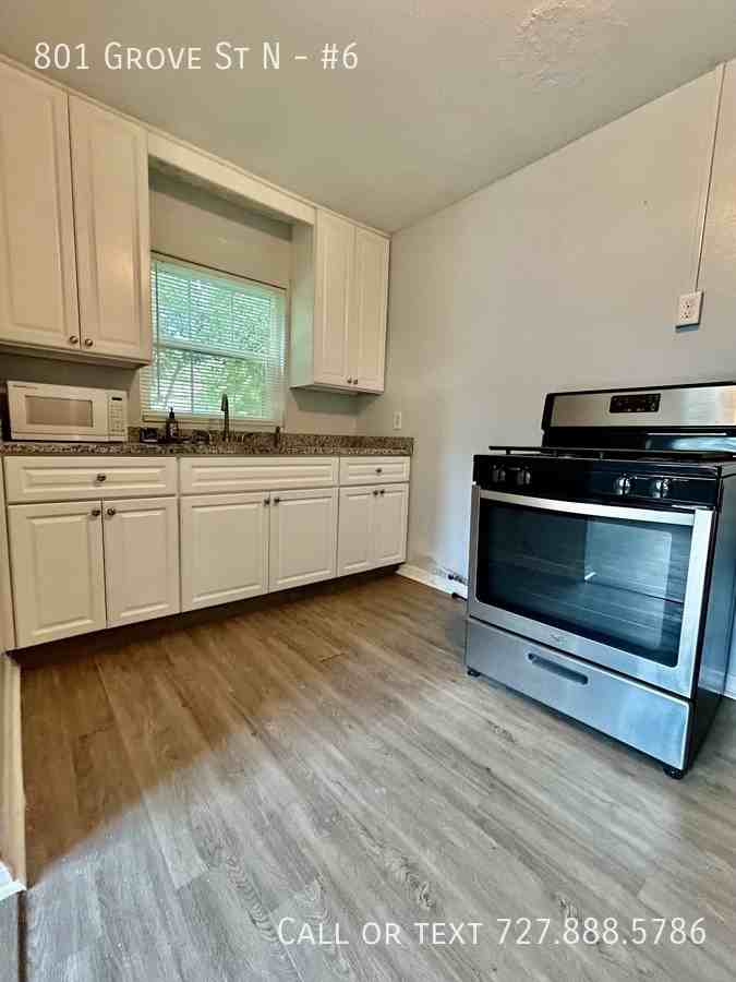 801 Grove Street North #6 - Photo 3 of 17