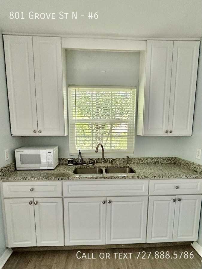 801 Grove Street North #6 - Photo 4 of 17