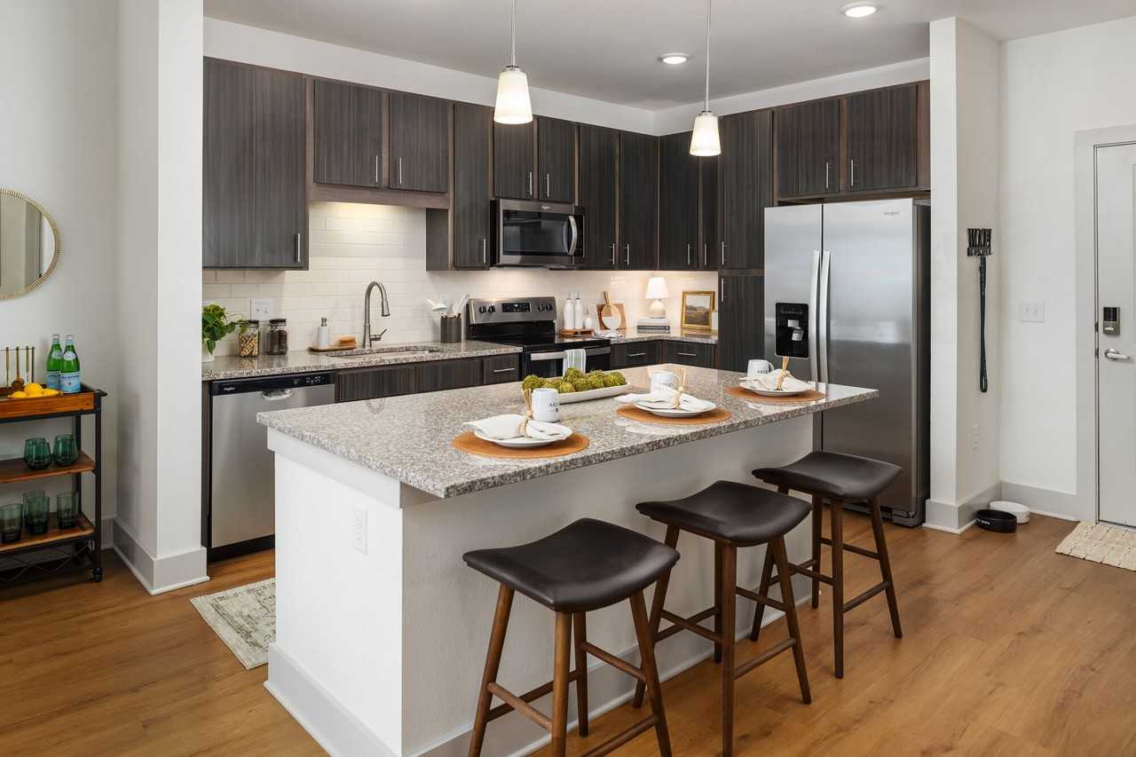 Arden - Photo 6 of 20