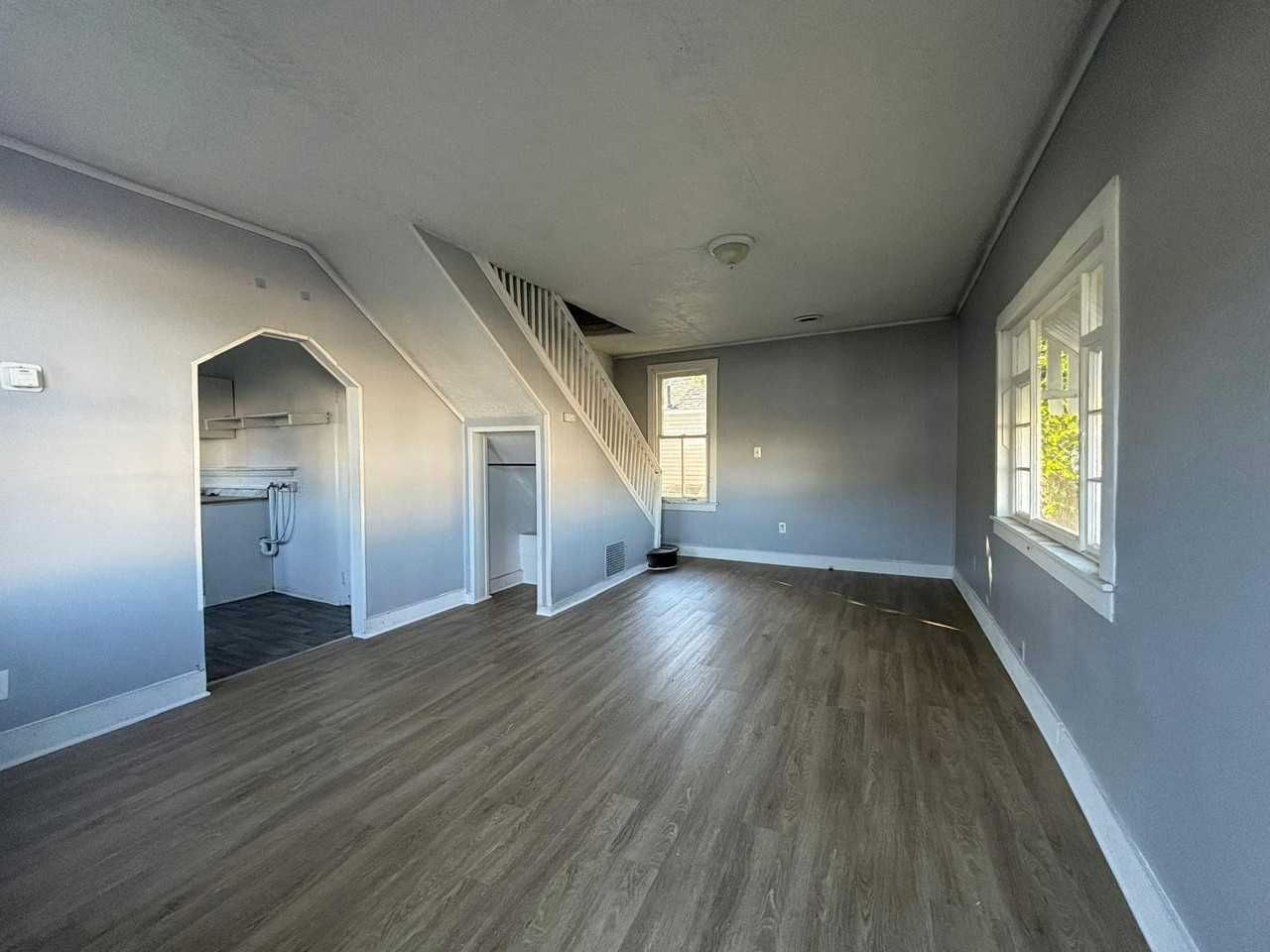 209 Staunton Street, Unit 209 - Photo 3 of 18