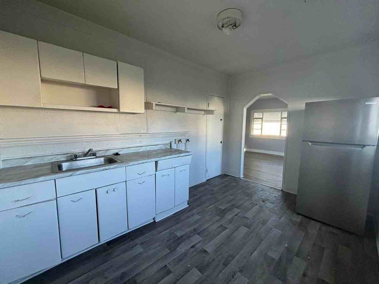 209 Staunton Street, Unit 209 - Photo 4 of 18