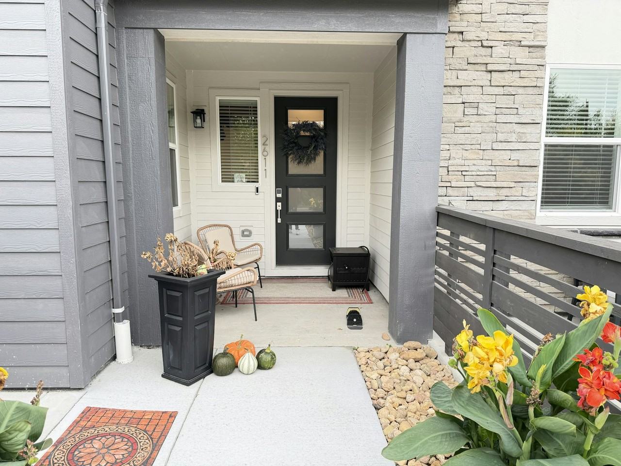 2611 West 69th Avenue - Photo 2 of 29