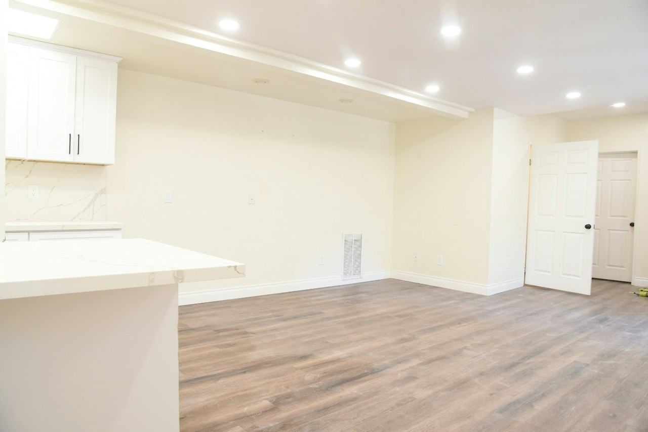 177 Dart Canyon Road , Unit Down Stairs - Photo 4 of 20