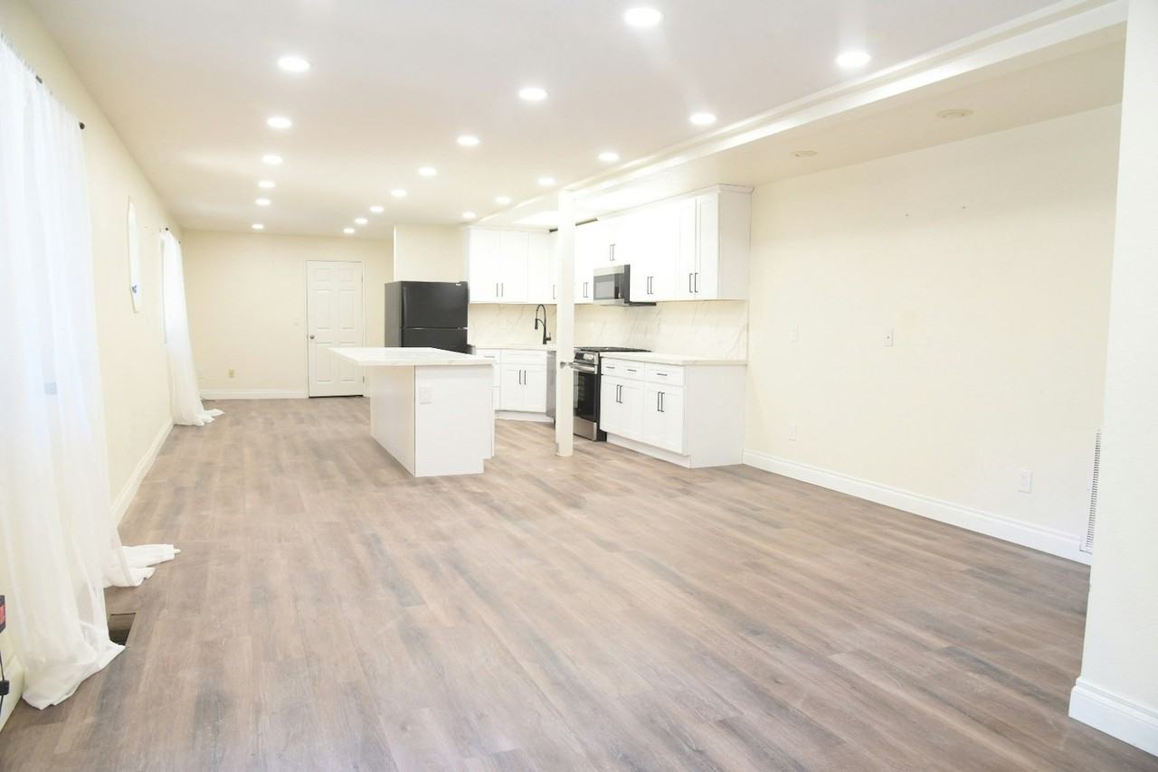 177 Dart Canyon Road , Unit Down Stairs - Photo 6 of 20