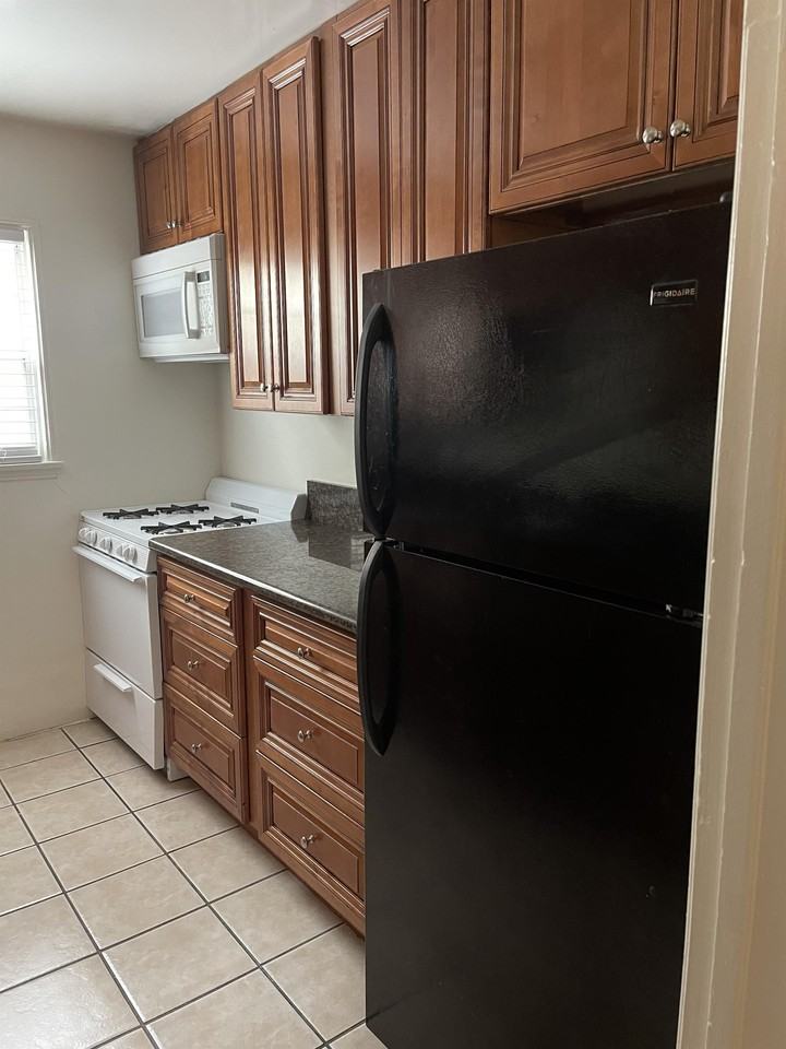 Villa Nova Pasadena - Photo 3 of 50