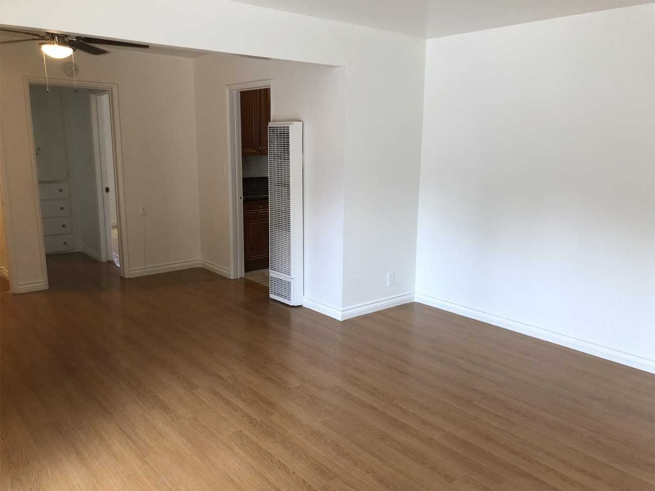 Villa Nova Pasadena - Photo 7 of 50