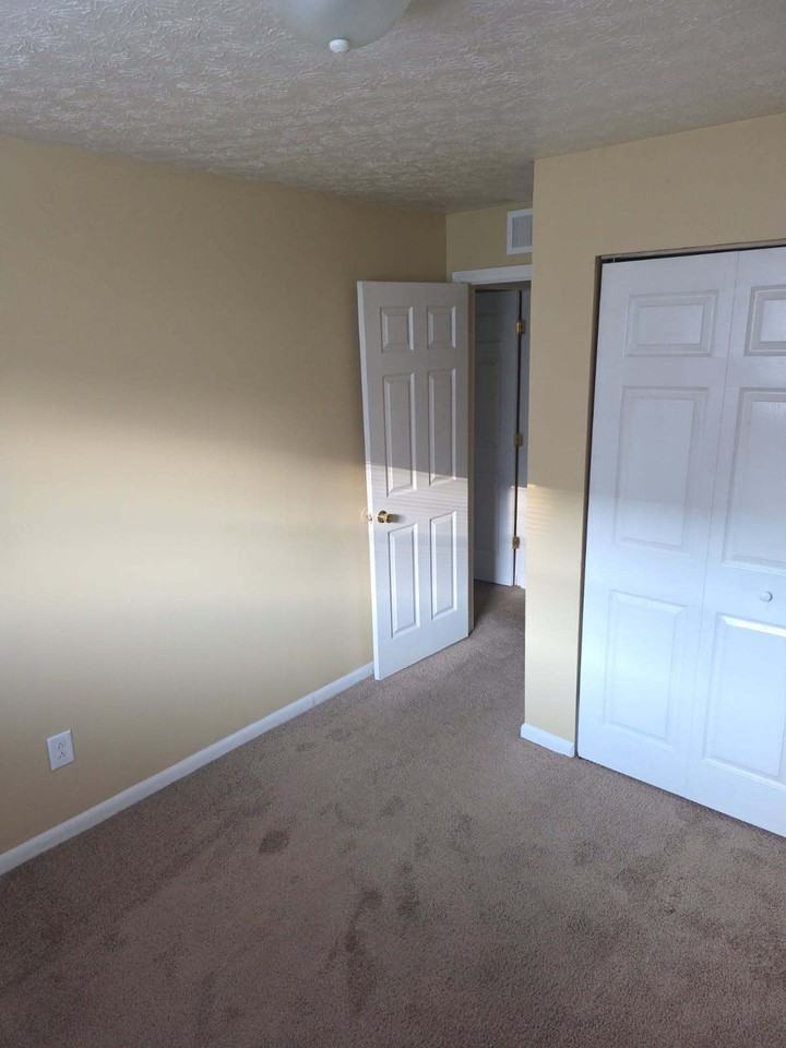 Glen Hill Manor - 4115 & 4119 - Photo 7 of 50