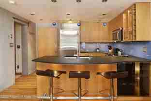 415 Vine St #415 - Photo 1 of 1