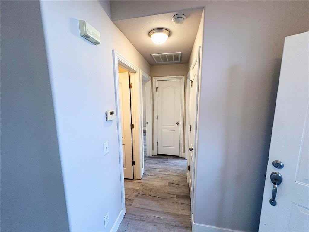 1284 N Cannondale Dr - Photo 3 of 26