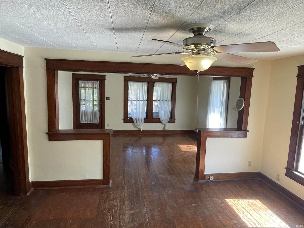 2424 South Milton Drive - Photo 4 of 18