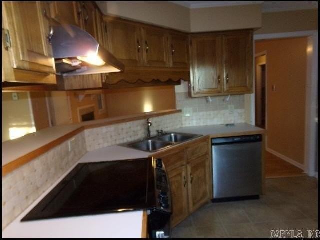 12 Cedar Point Ct - Photo 5 of 21