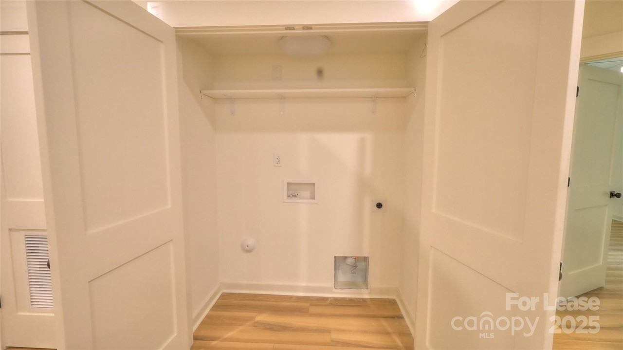 345B W Stewart Ave - Photo 7 of 12