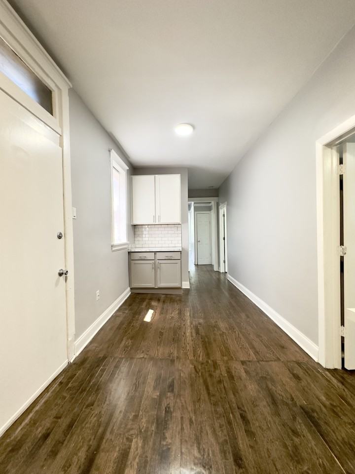 1251 W Rosemont Ave #6259-3 - Photo 5 of 10