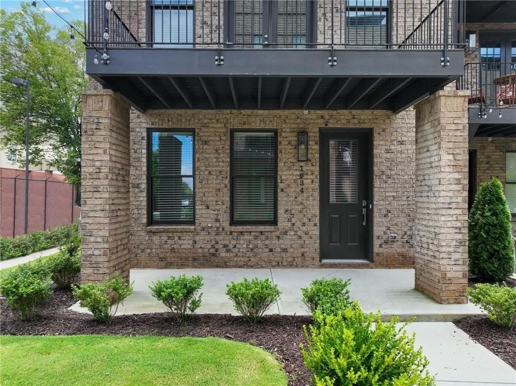 1034 Robert Smalls Way