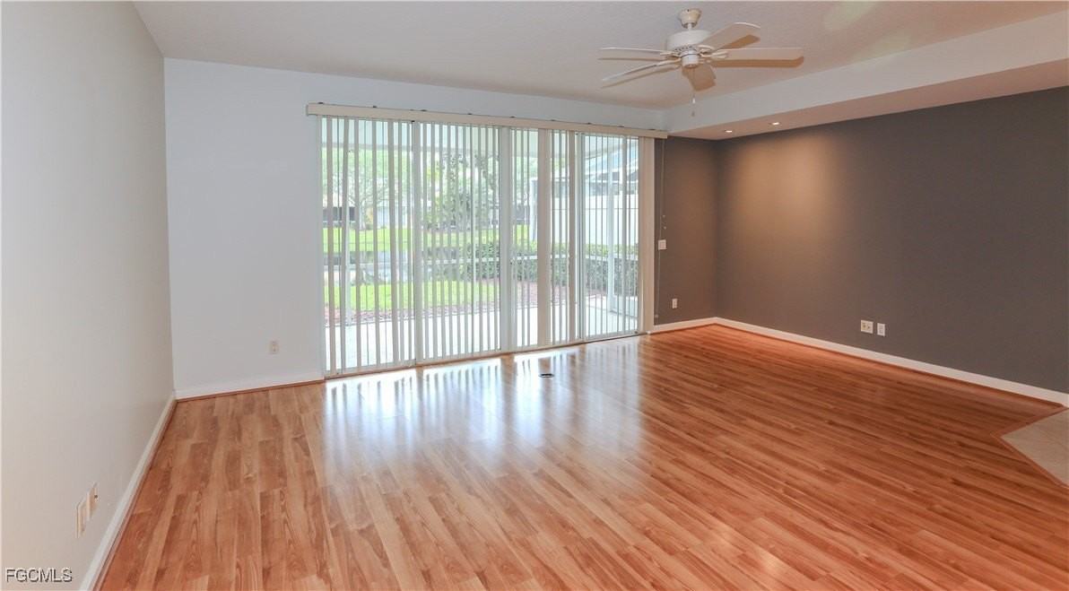 5823 Cove Cir Unit 8 #8 - Photo 4 of 22