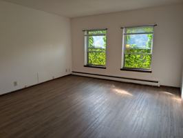 featured image of 2520 N Stowell Ave