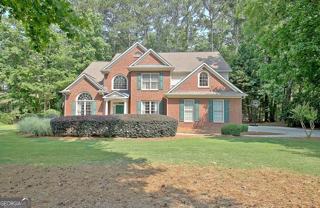 185 Newfield Dr - Photo 1 of 1