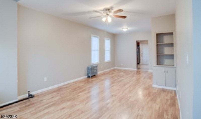 1410 Hussa St - Photo 2 of 14