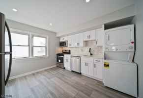 featured image of 100 Westside Ave #2