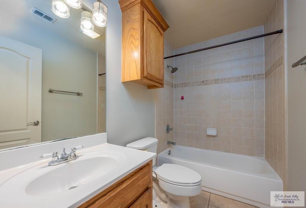 2213 Hitching Post Blvd - Photo 7 of 19